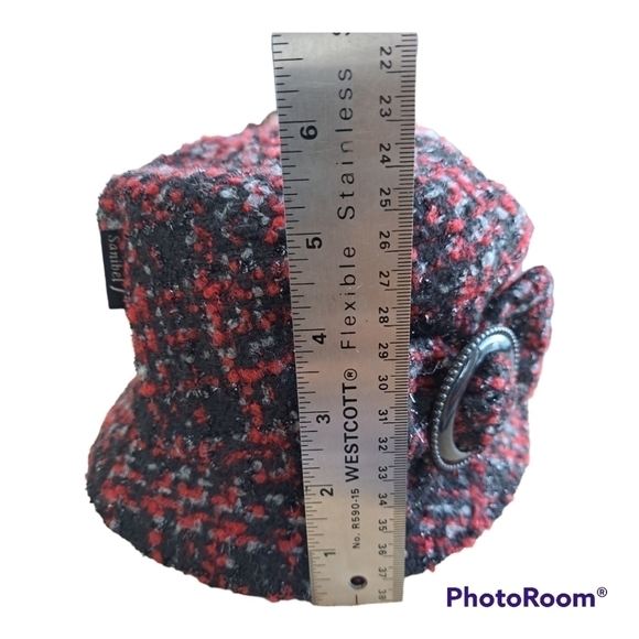 Sanibel vintage bucket hat, black, grey and red. 100% polyester. Made in Canada - Picture 10 of 10